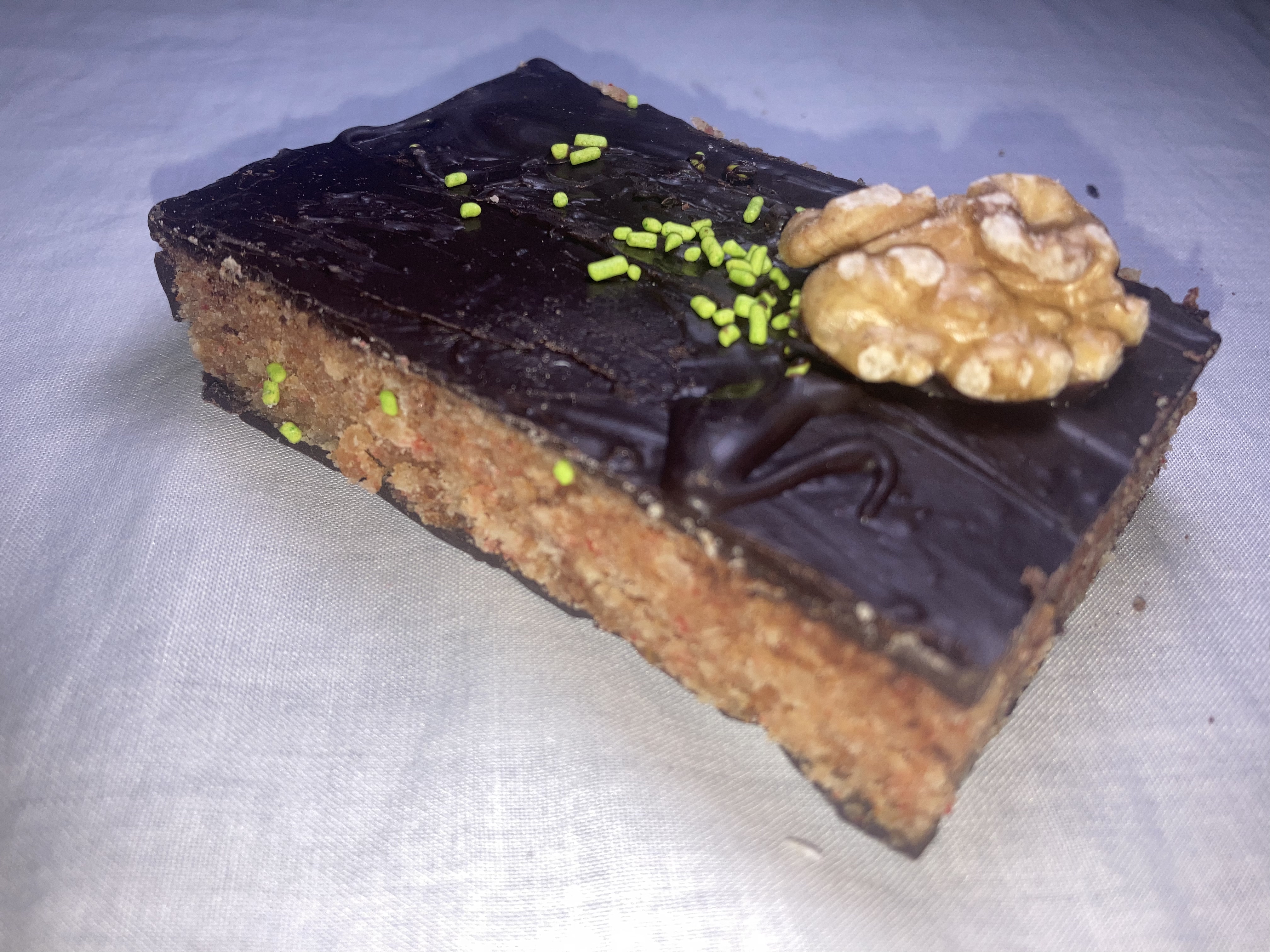 Pancito relleno de dulce de leche, perfecto para el desayuno o la merienda.